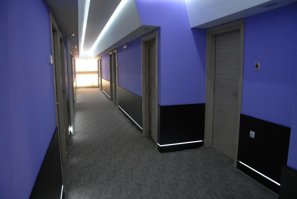 Hotel Dunav Požarevac Buitenkant foto